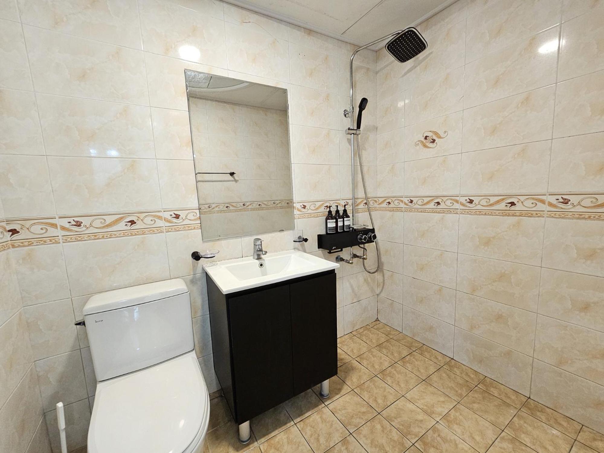 Greenside Pension Сеогвипо Екстериор снимка